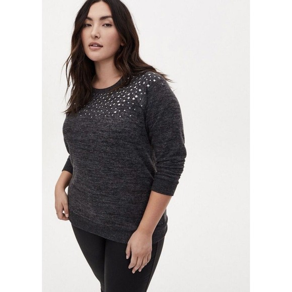 Torrid Womens Super Plush Crew Neck Novelty Sweatshirt Gray Sz 5X NWT - Picture 1 of 7